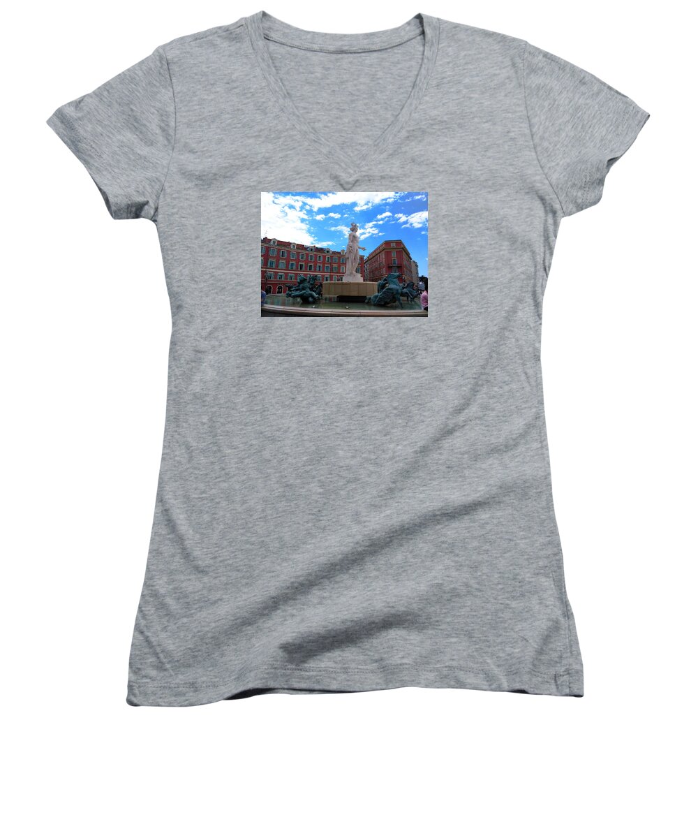 Place Women's V-Neck featuring the photograph Fountain by Tiffany Marchbanks