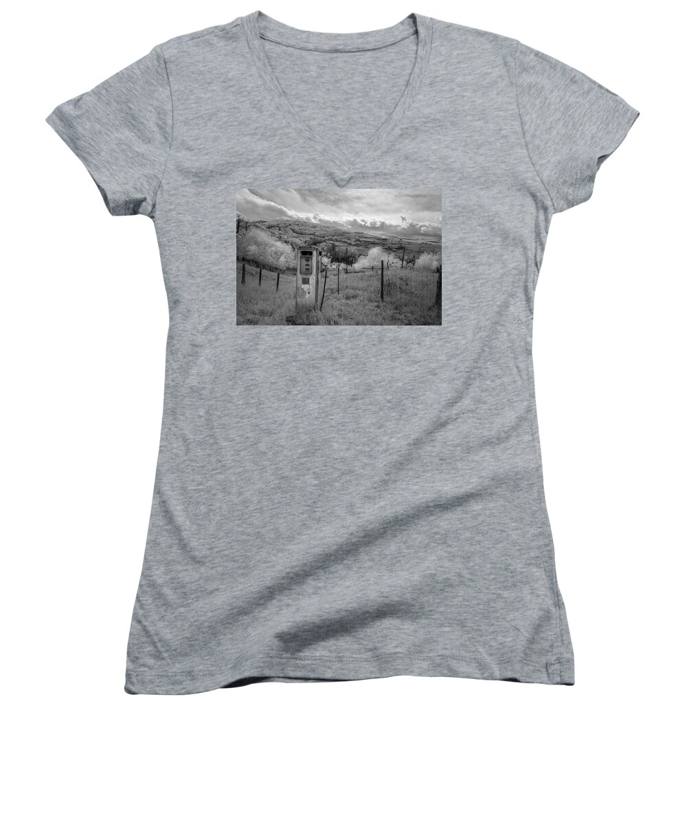 Antique Pump Women's V-Neck featuring the photograph Fuel the Valley by Jon Glaser