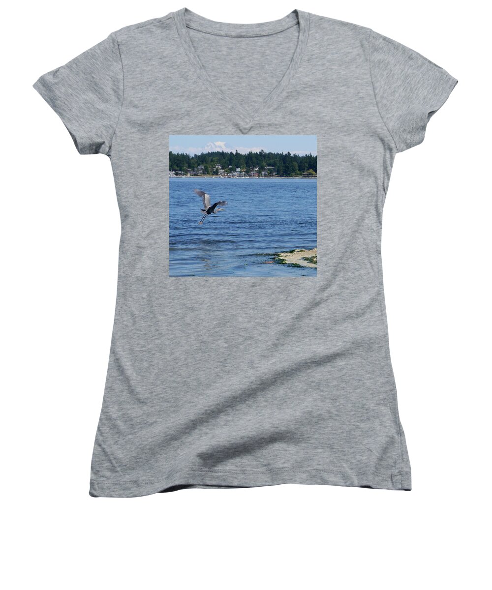 Great Blue Heron Women's V-Neck featuring the photograph Great Blue Heron by Peter Mooyman