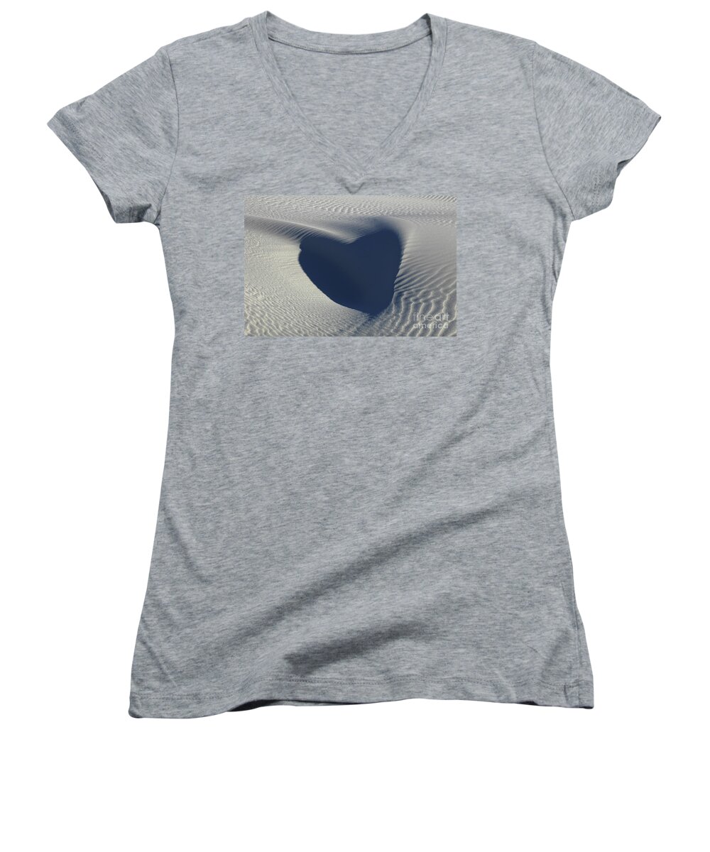 Heart Women's V-Neck featuring the photograph Hearts in the Desert by Vivian Christopher