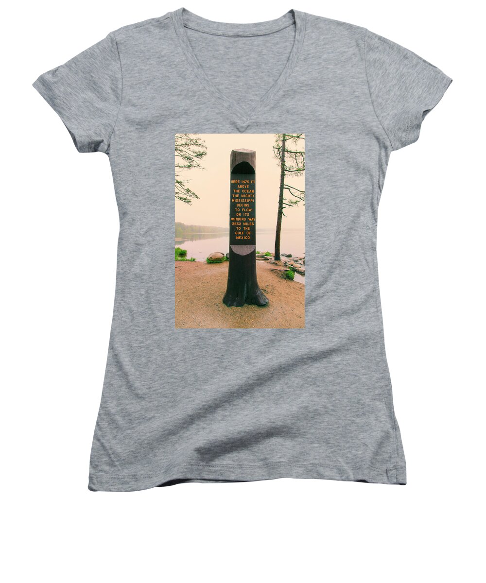 Itasca Park Women's V-Neck featuring the photograph Itasca Marker Nostalgic by Nancy Dunivin
