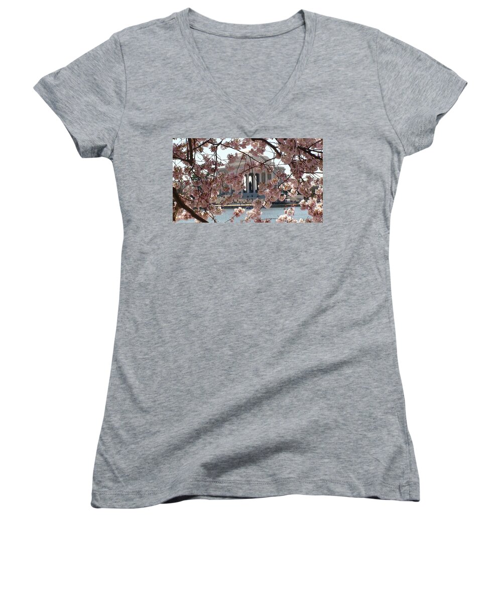 Jefferson Memorial Women's V-Neck featuring the photograph Jefferson Through the Cherry Blossoms by Charles Kraus