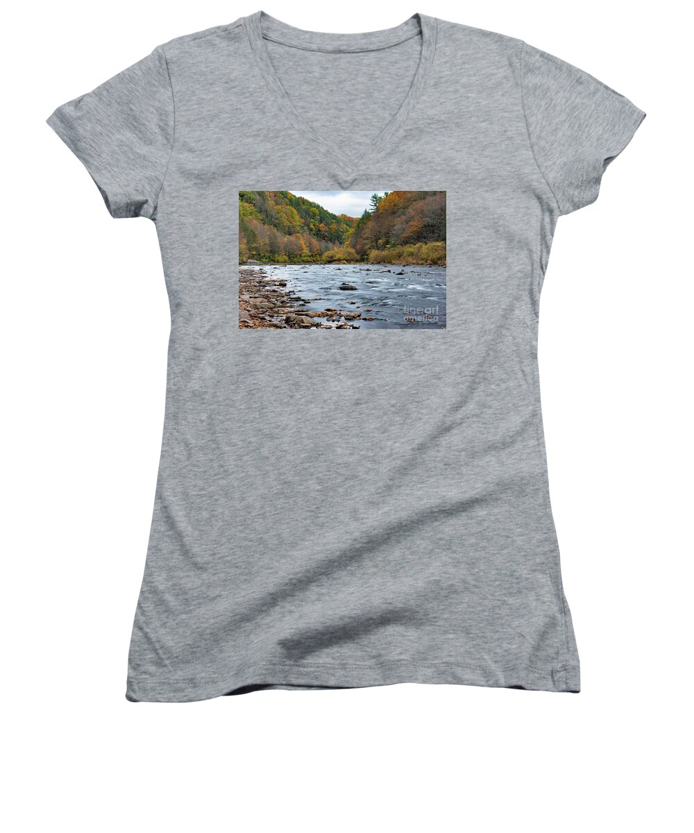 Water Women's V-Neck featuring the photograph Lehigh Valley Gorge by Nicki McManus