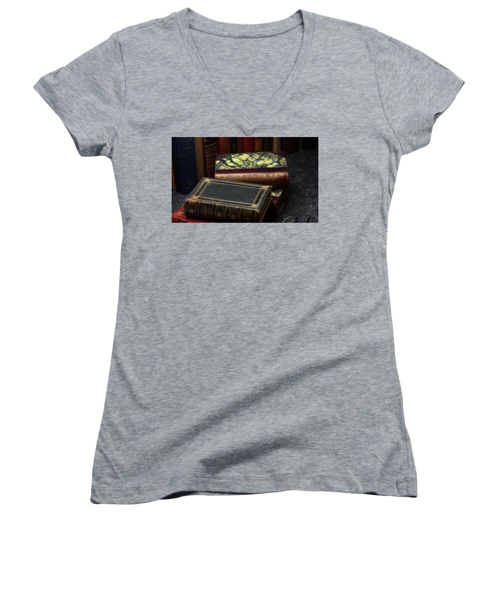 Book Women's V-Neck featuring the photograph Library by Douglas Pulsipher