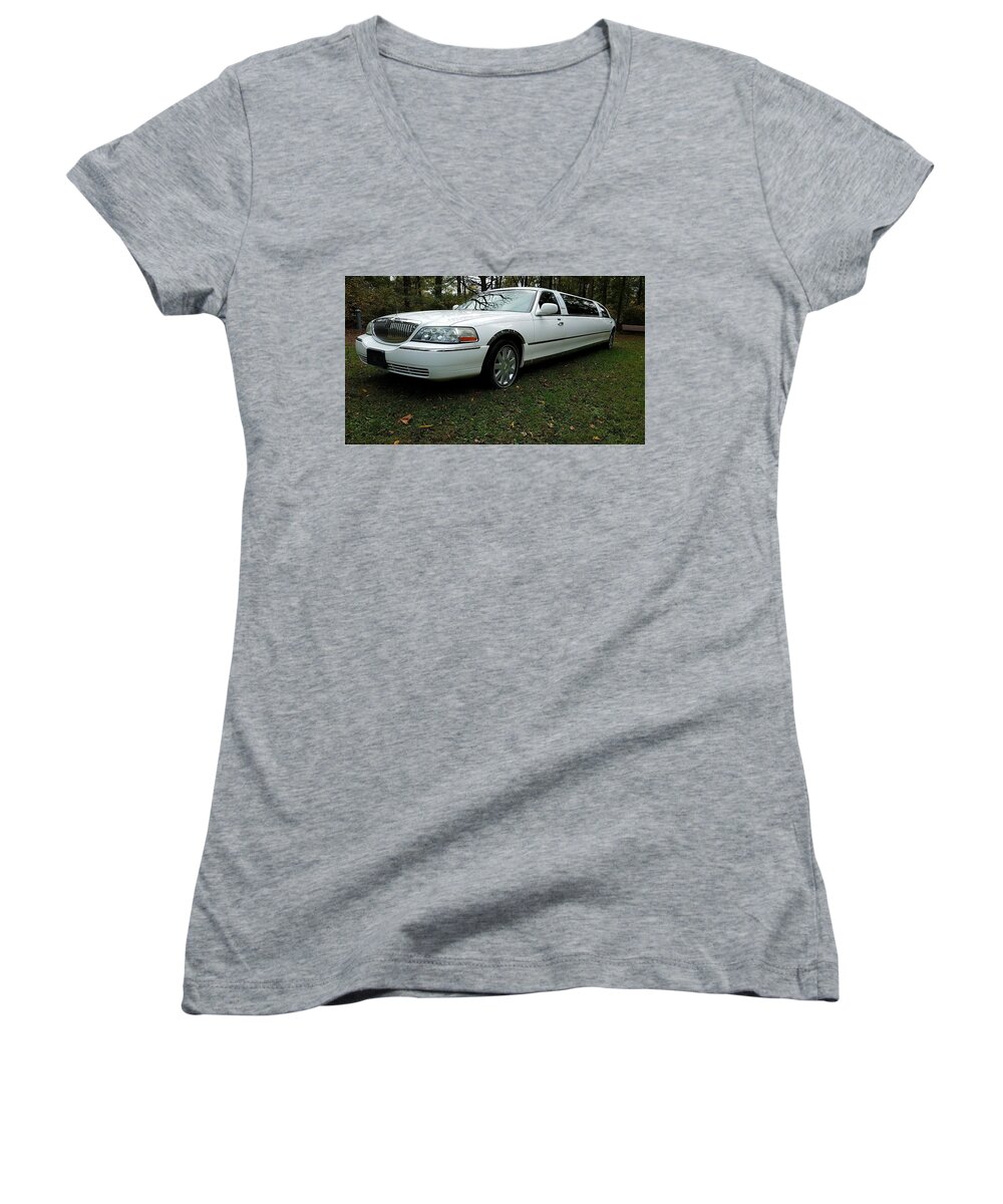 Lincoln Town Car Limousine Women's V-Neck featuring the photograph Lincoln Town Car Limousine by Jackie Russo