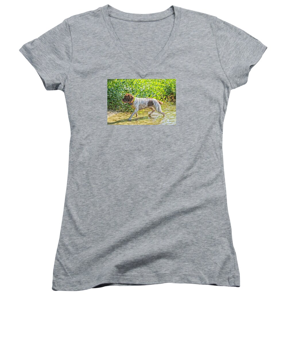  Women's V-Neck featuring the photograph Maggie Stride by Constantine Gregory