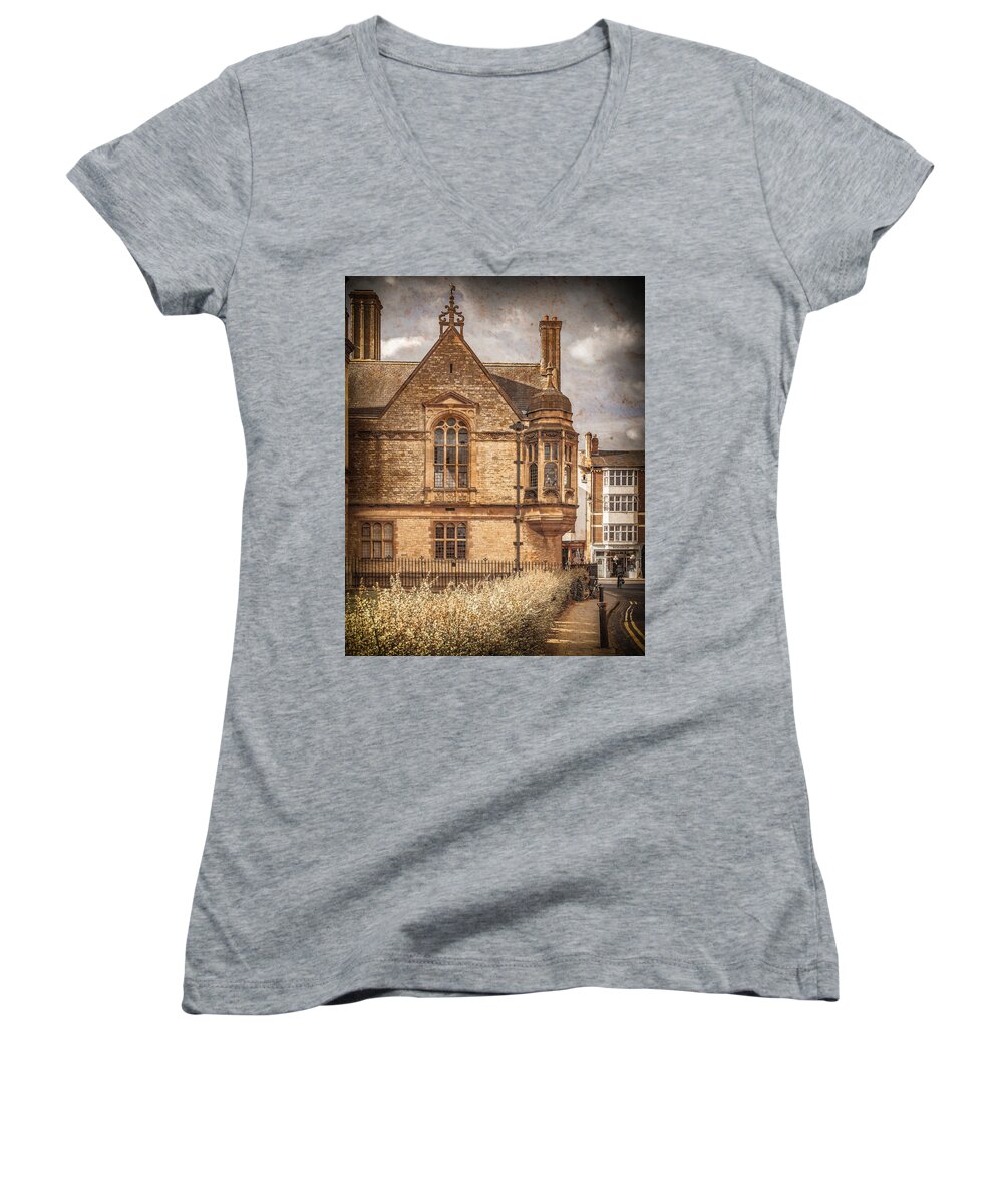 England Women's V-Neck featuring the photograph Oxford, England - Merton Street by Mark Forte