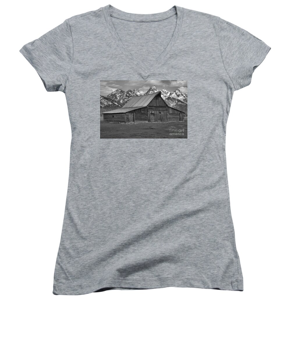 Black And White Women's V-Neck featuring the photograph Moulton Barn Springtime Black And White by Adam Jewell