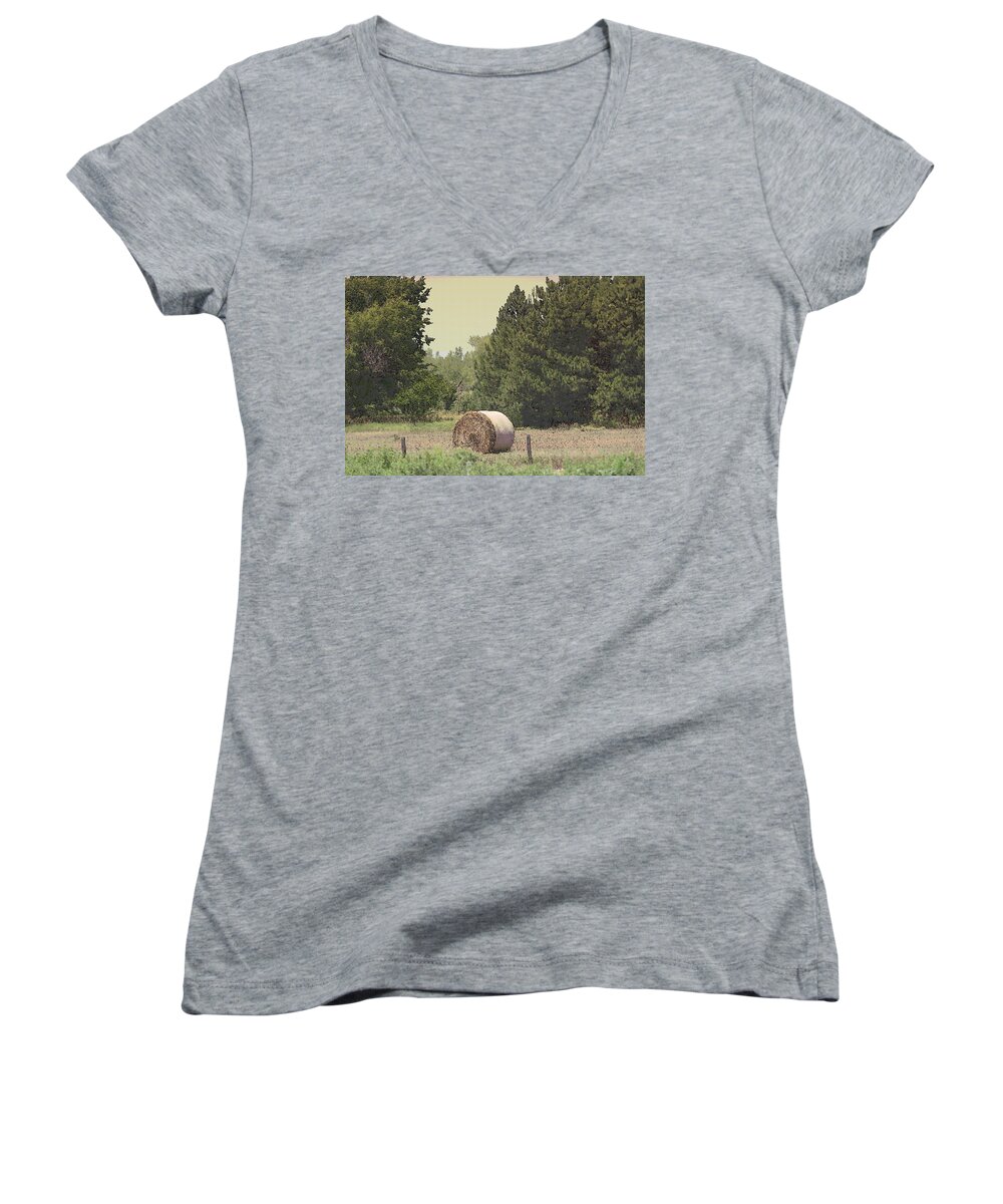Old Fashioned Family Farm Women's V-Neck featuring the photograph Nebraska Farm Life - Hay Bail by Colleen Cornelius