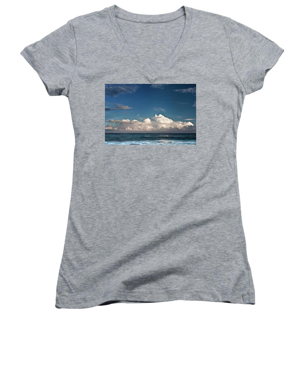Ocean Clouds Women's V-Neck featuring the photograph Ocean Horizon by David Chasey