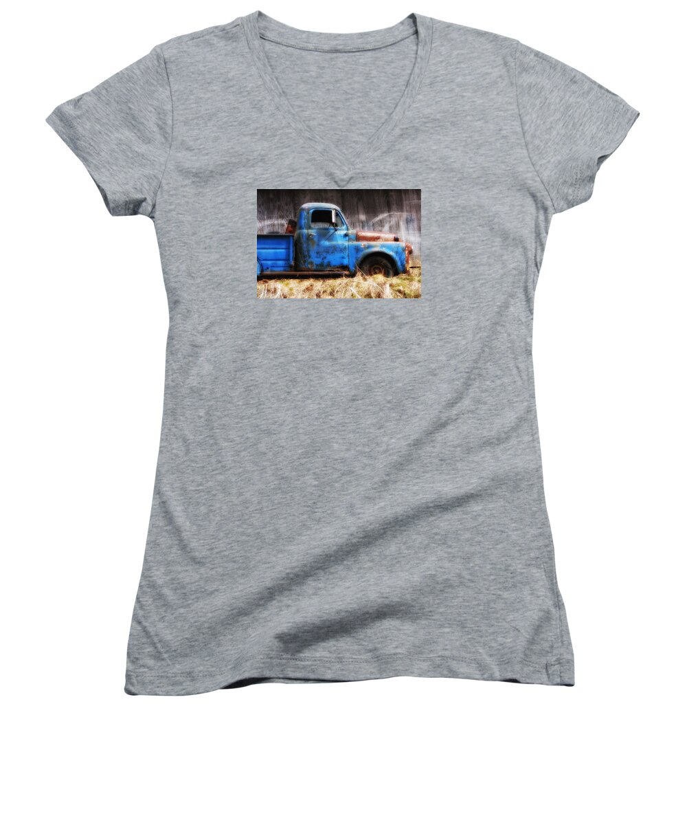 Old Blue Truck Women's V-Neck featuring the photograph Old Blue Truck by Ken Barrett