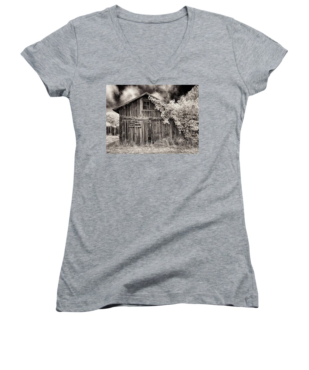 Old Shed Women's V-Neck featuring the photograph Old Shed in Sepia by Greg Nyquist