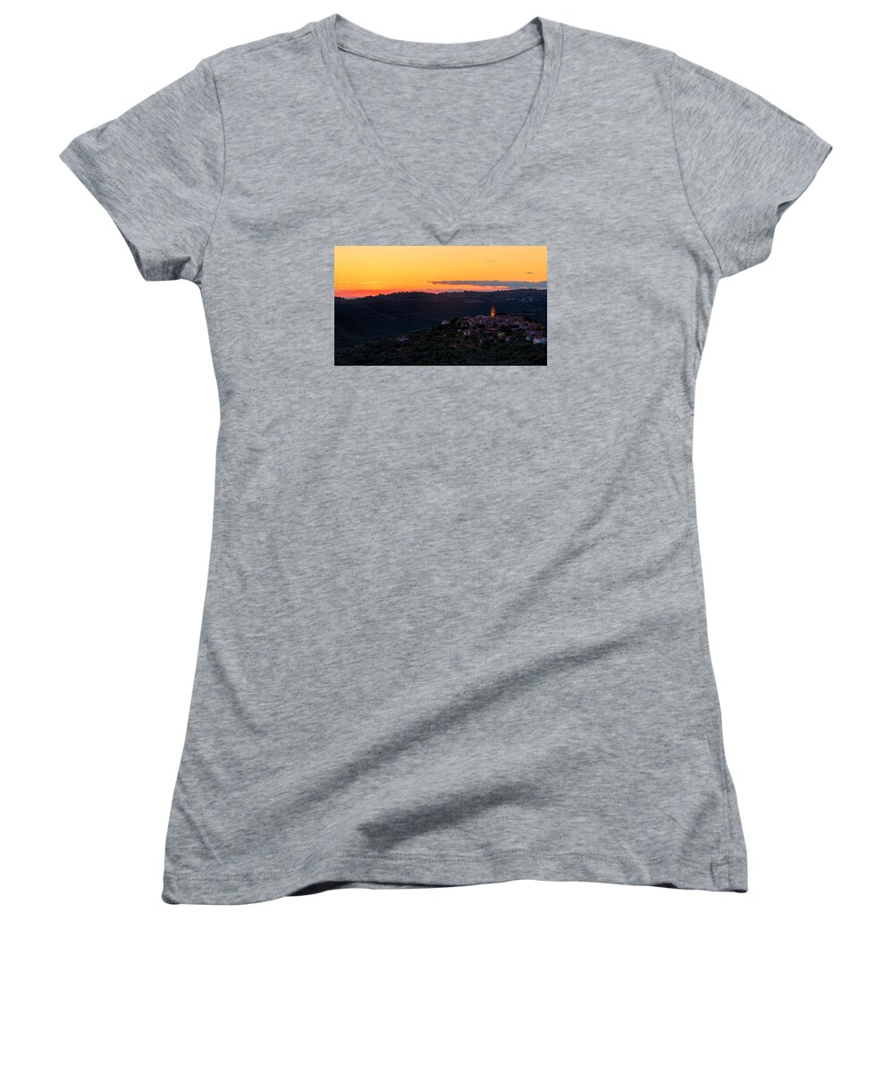 Padna Women's V-Neck featuring the photograph One evening in September by Robert Krajnc