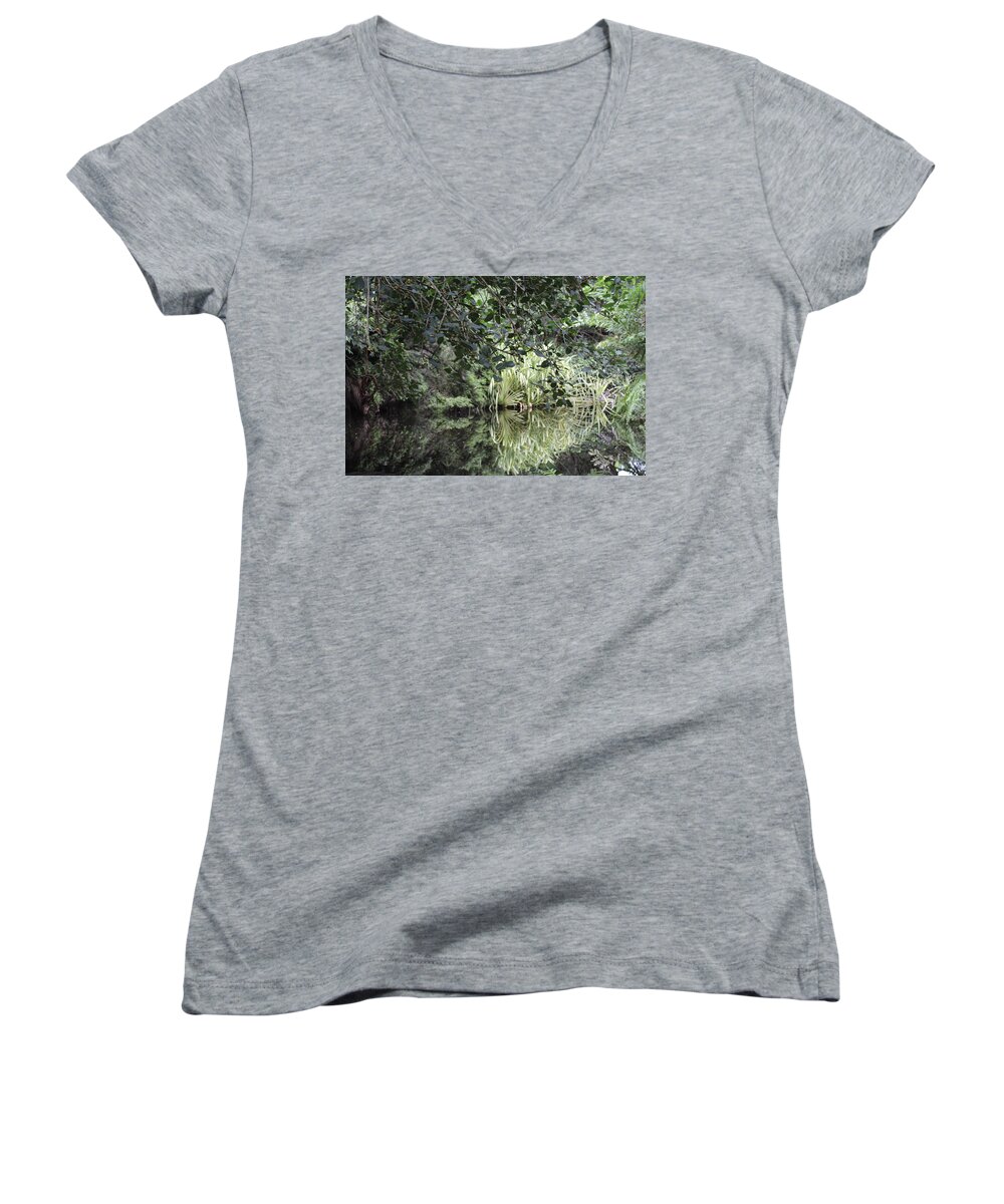 Alligator Women's V-Neck featuring the photograph Peaceful Reflections by Denise Cicchella