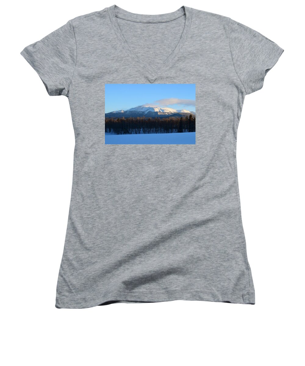 Snow Women's V-Neck featuring the photograph Pikes Peak from CR511 Divide CO by Margarethe Binkley