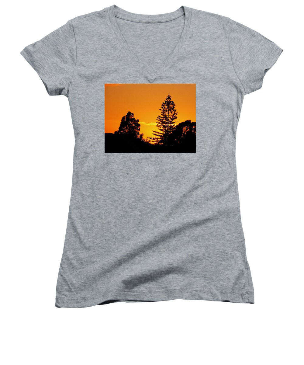 Sunset Women's V-Neck featuring the photograph Simple Sunset by Mark Blauhoefer