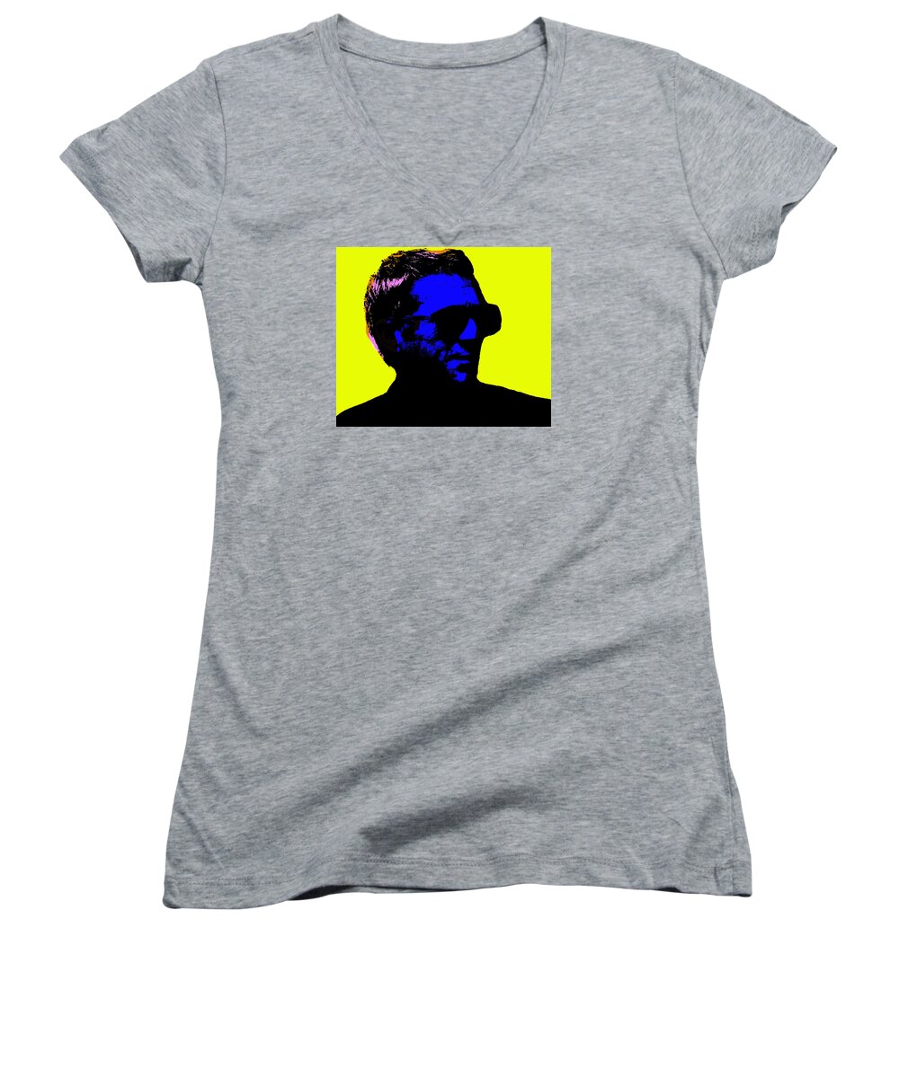 Steve Mcqueen Women's V-Neck featuring the photograph Steve McQueen by Emme Pons