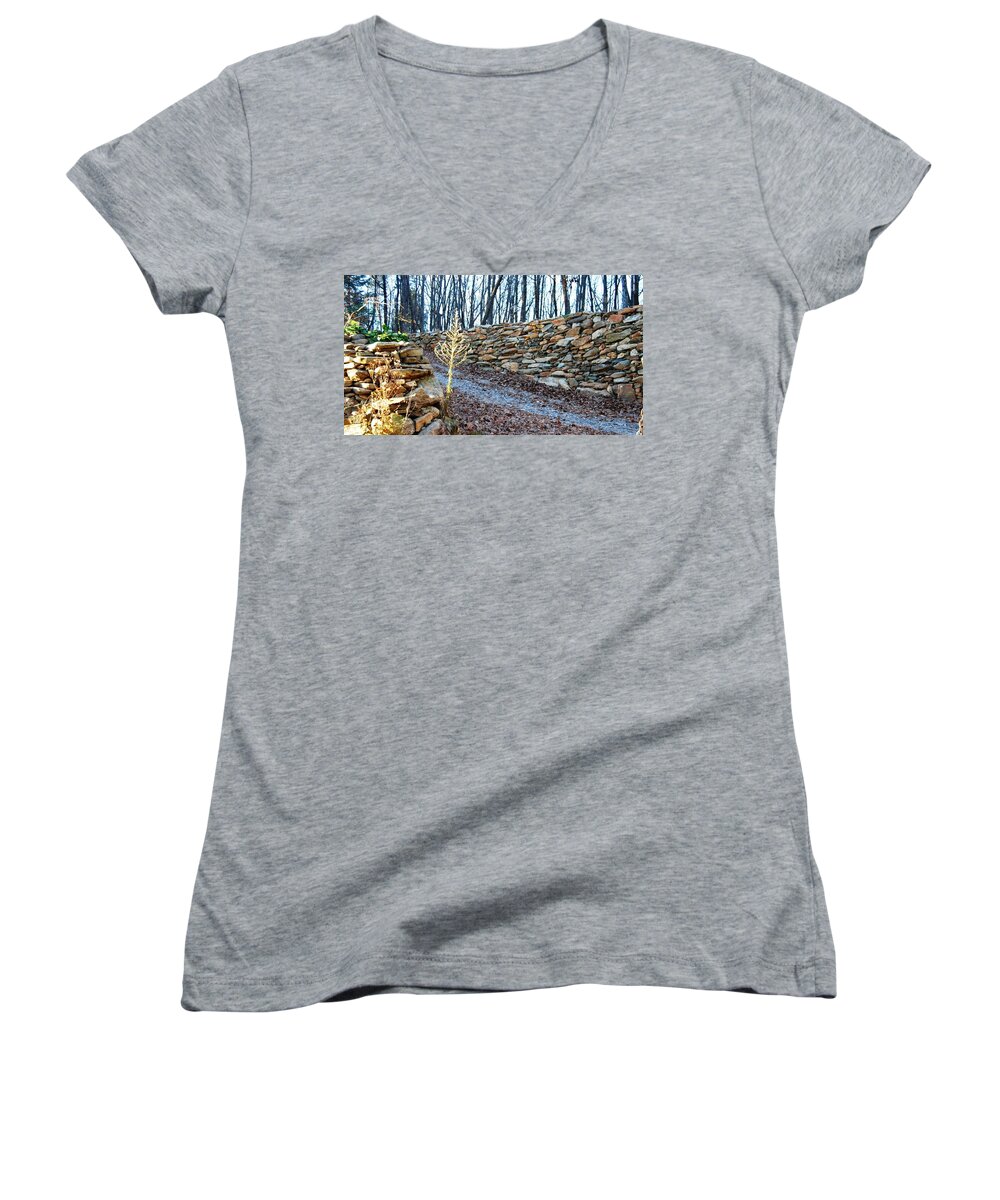 Photograph Women's V-Neck featuring the photograph Stone Wall GA Mountain 1 by Angela Murray