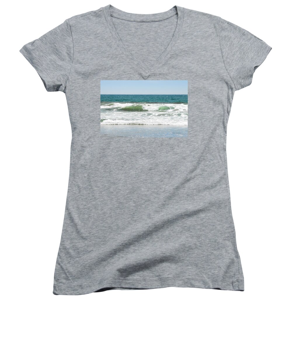 Ocean Women's V-Neck featuring the photograph Swell by Donna Blackhall