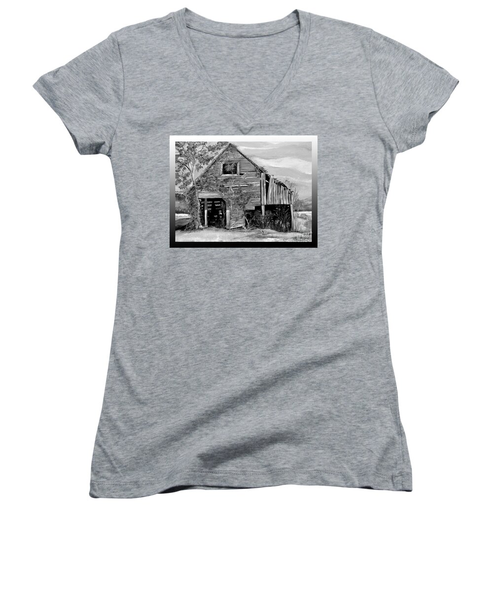 Barn Women's V-Neck featuring the painting Tennessee Rustic Barn - Black and White Version by Jan Dappen