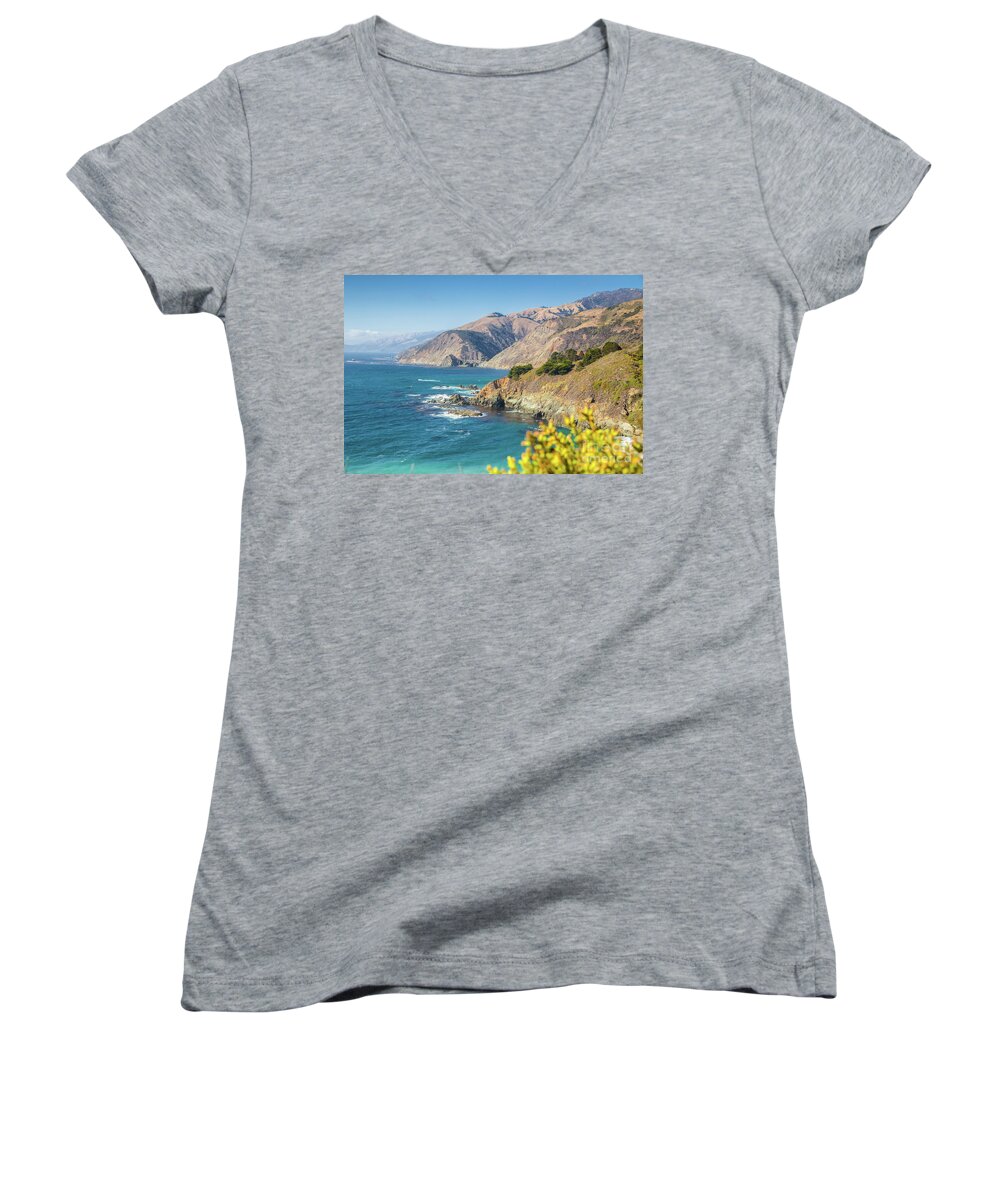 America Women's V-Neck featuring the photograph The Beauty of Big Sur by JR Photography