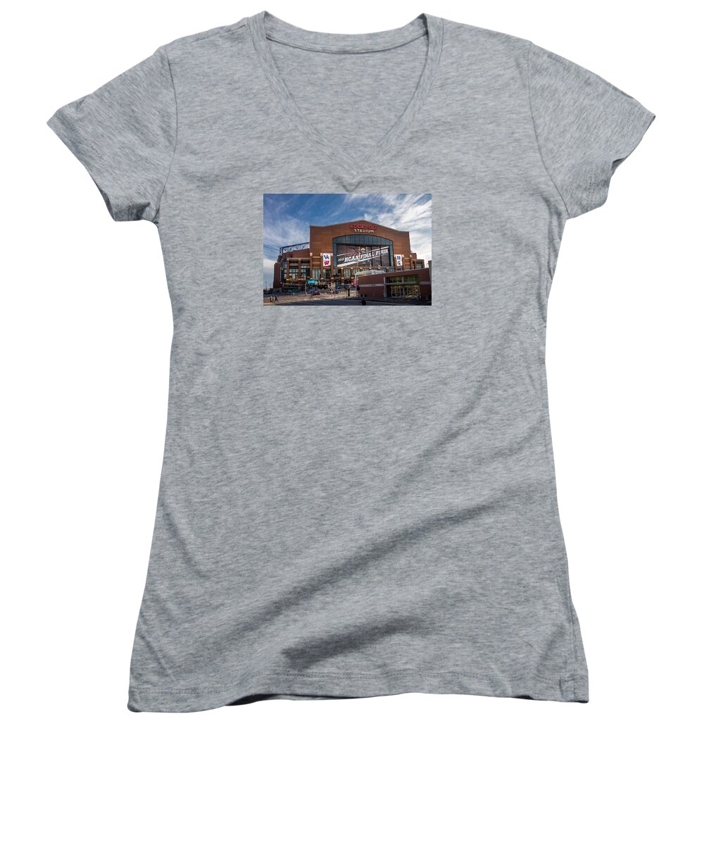 2015 Women's V-Neck featuring the photograph The Final Four 2015 by Ron Pate