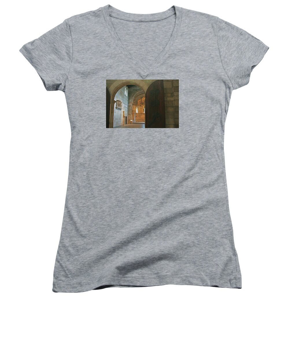 Card Women's V-Neck featuring the photograph An Early Morning at the Medieval Abbey by Yvonne Wright