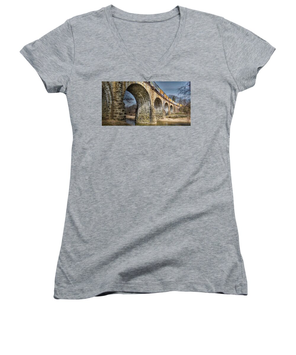 Hdr Women's V-Neck featuring the photograph Thomas Viaduct Panoramic by Dennis Dame