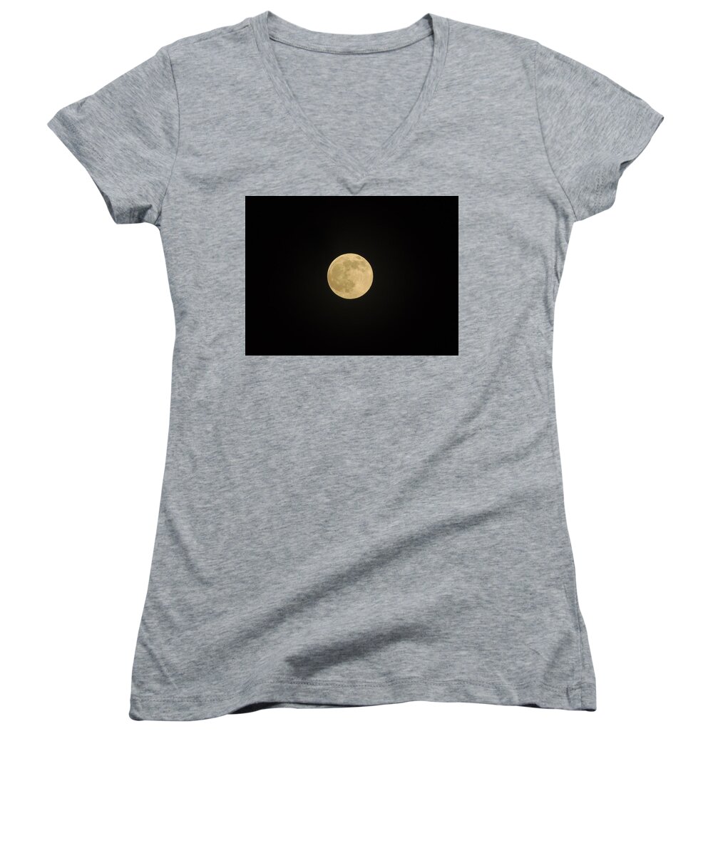 Nature Women's V-Neck featuring the photograph Thunder Moon by Richie Parks
