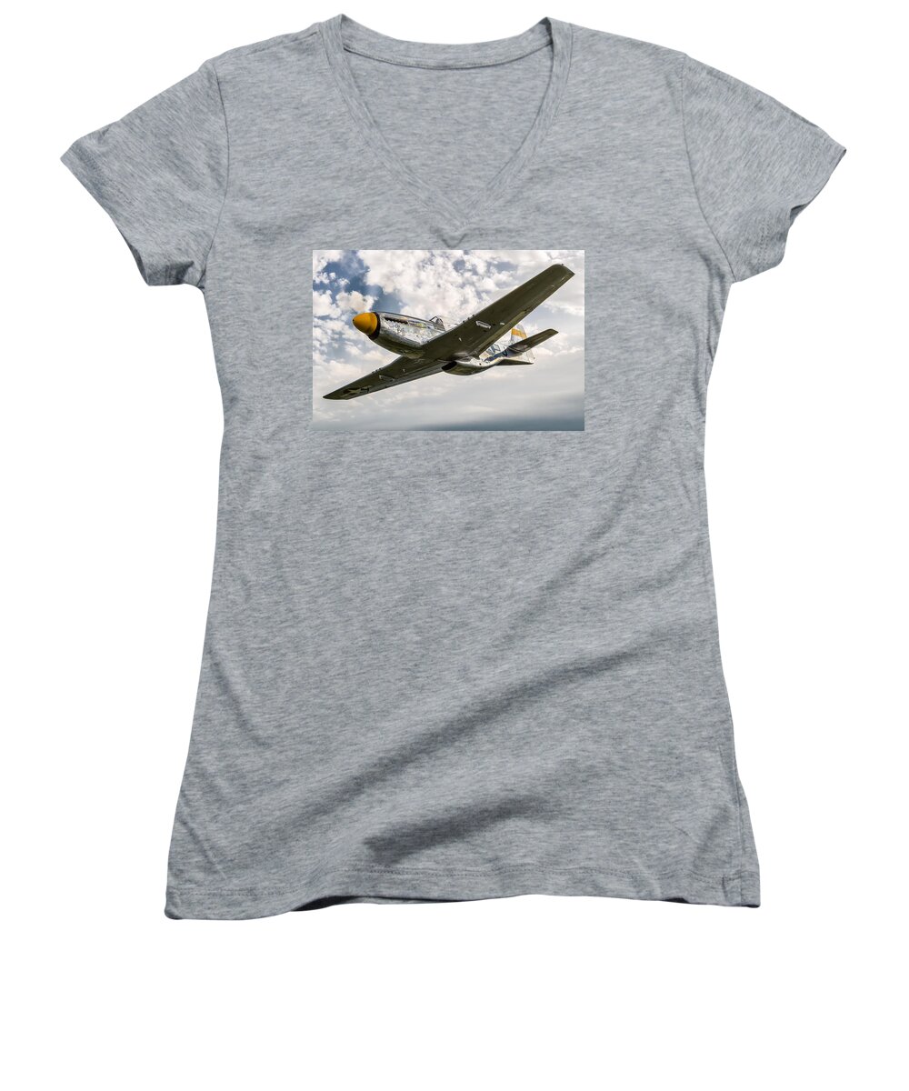A2a Women's V-Neck featuring the photograph Top Cover by Jay Beckman