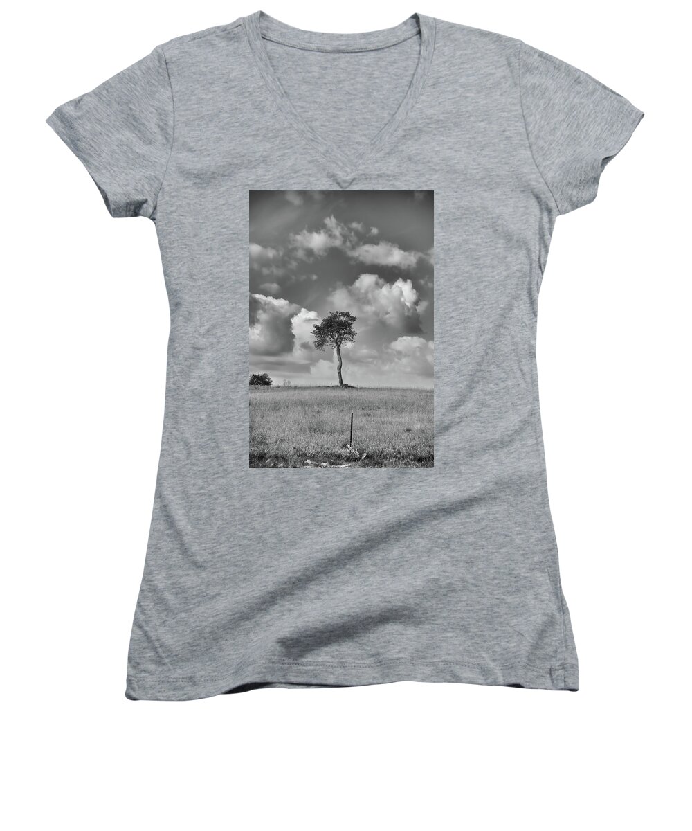 Cloud Women's V-Neck featuring the photograph Tree In A Field by Guy Whiteley