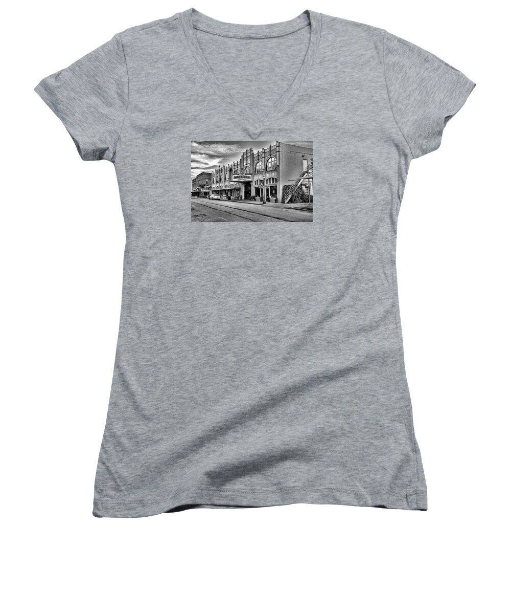 Historic Down Town Arcadia Women's V-Neck featuring the photograph Vacant by Alison Belsan Horton