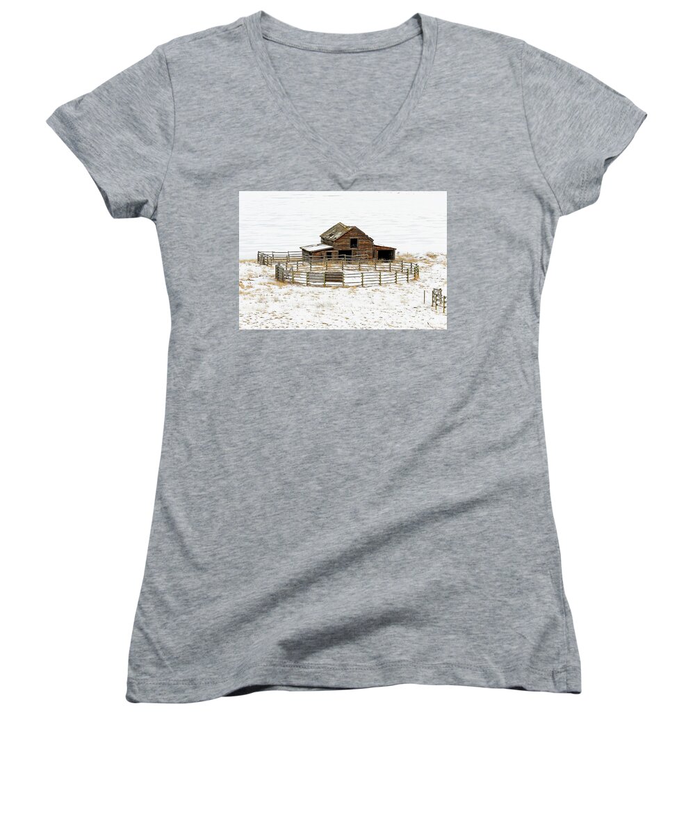 Old Barn Women's V-Neck featuring the photograph 41,674.04209 FZ weathered old barn, corral fence winter snow SC #4167404209 by Robert C Paulson Jr