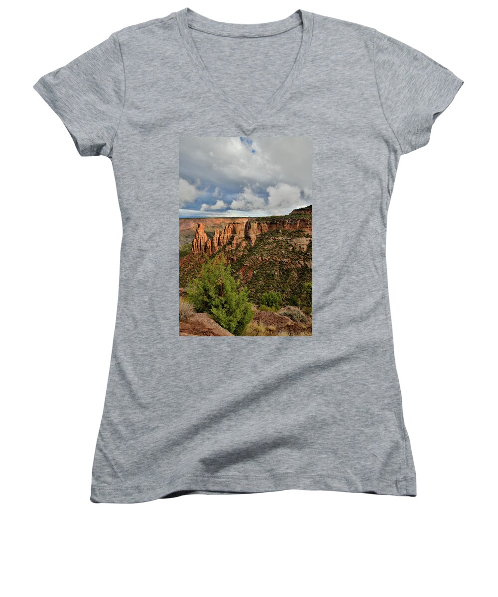 Colorado National Monument Women's V-Neck featuring the photograph Fading Sunlight on Monuments in Independence Canyon by Ray Mathis
