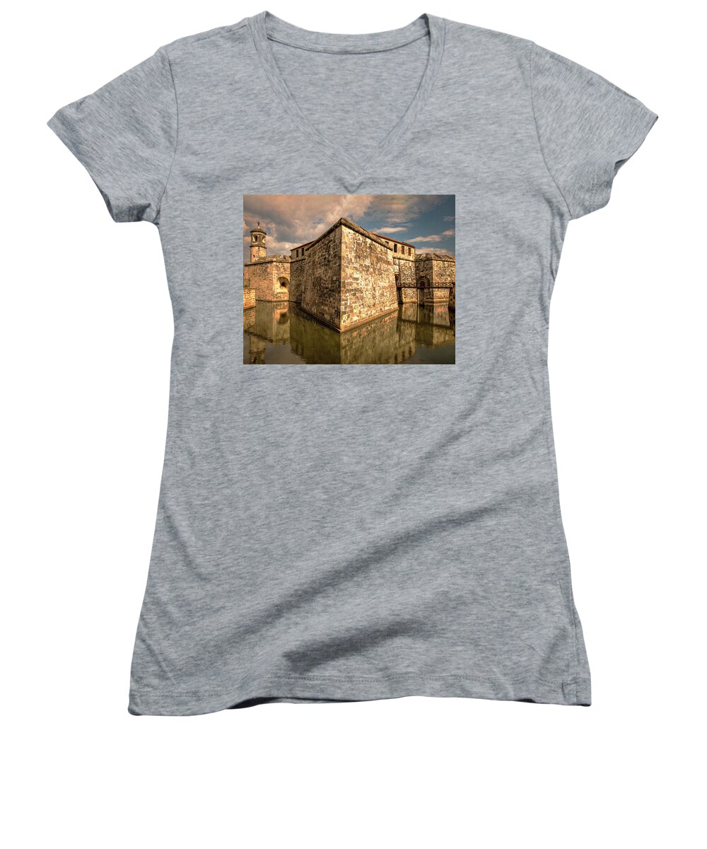 Fortress Women's V-Neck featuring the photograph Havana Fortress by Laura Hedien