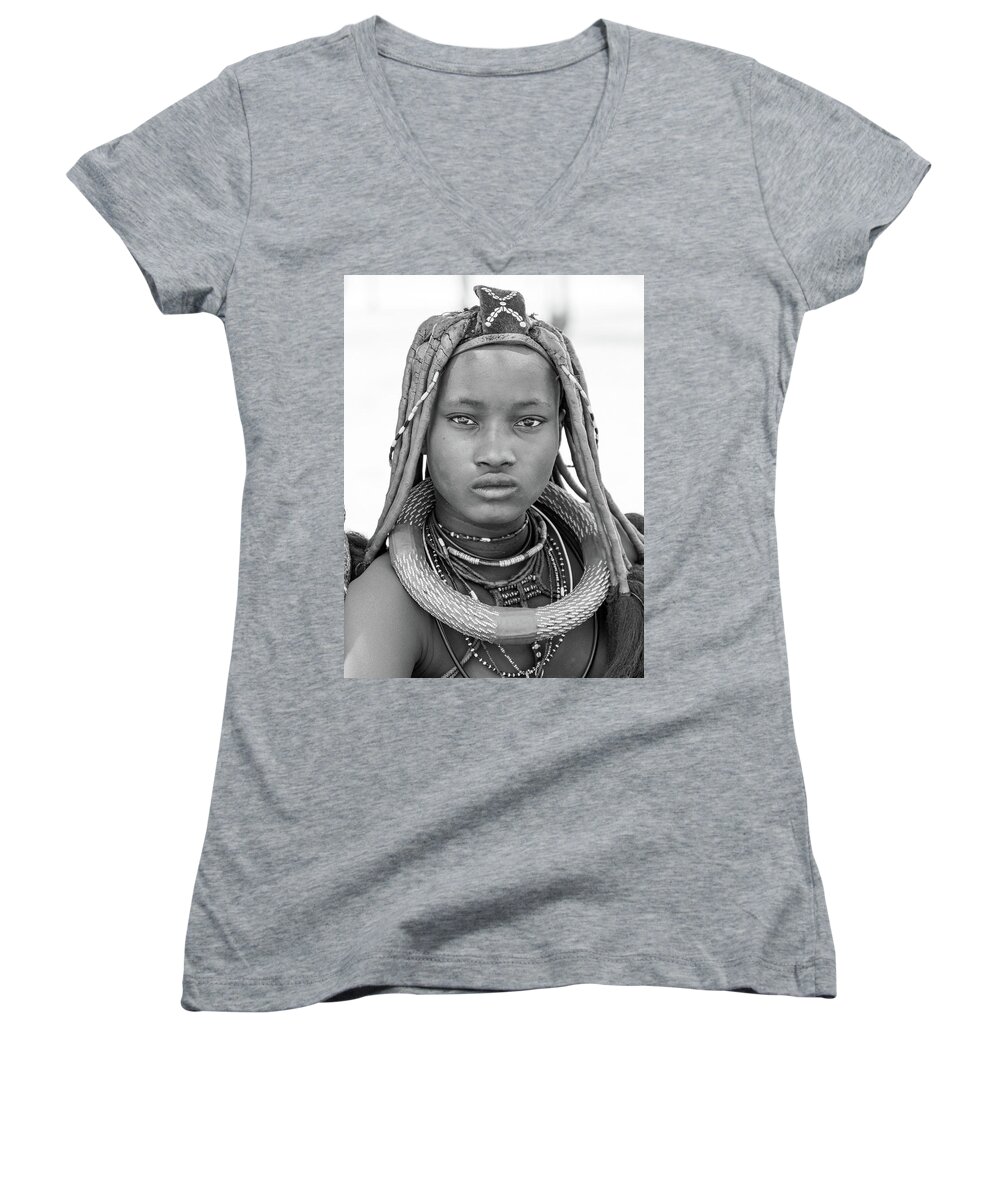 Portrait Women's V-Neck featuring the photograph Himba girl Vertical by Mache Del Campo