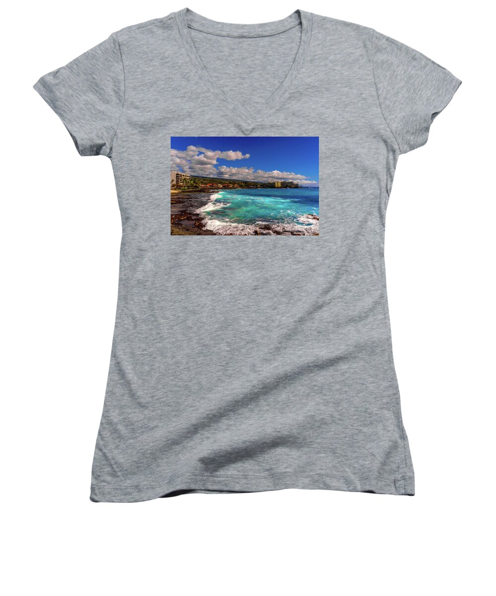 Hawaii Women's V-Neck featuring the photograph Southern View of the Shore by John Bauer
