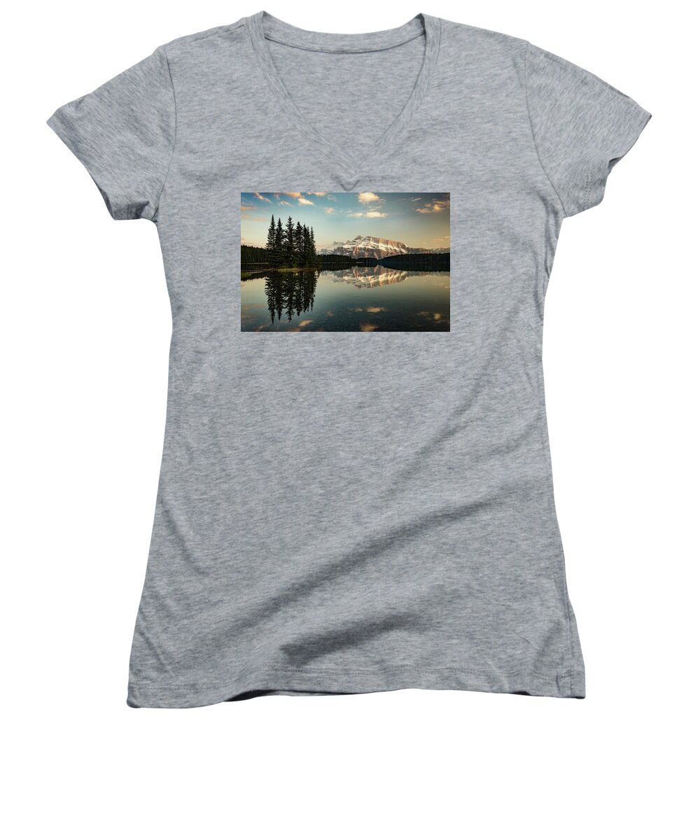 Alberta Women's V-Neck featuring the photograph Two Jack Lake and Mount Rundle by Peter OReilly