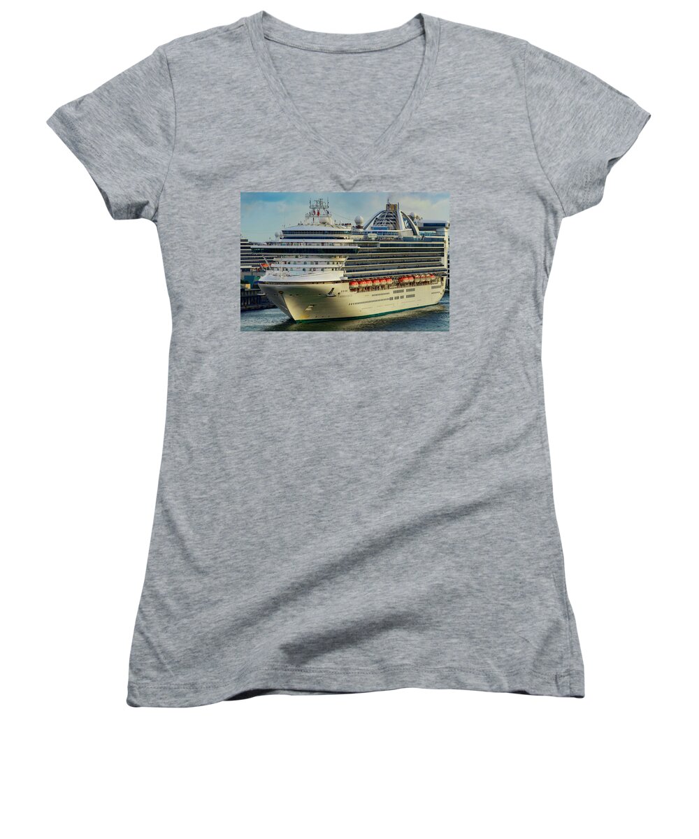 Cruise Ship; Travel; Water; Color; Skies; Lkandscape Women's V-Neck featuring the photograph Caribbean Princess by AE Jones