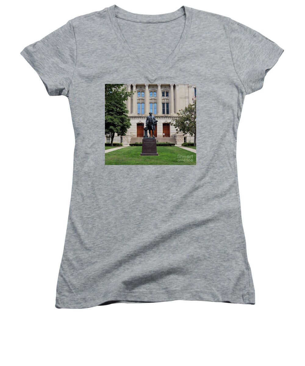 George Washington Women's V-Neck featuring the photograph George Washington Statue at Indiana Statehouse 4320 by Jack Schultz