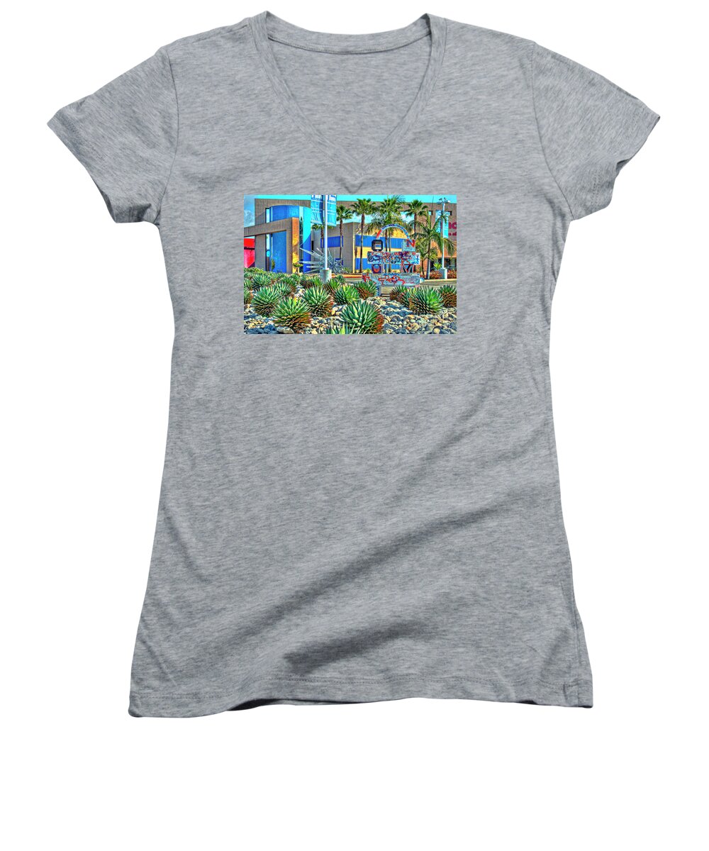 The Only Museum In The United States Dedicated To Modern And Contemporary Latin American And Expands Knowledge And Appreciation Of Modern And Contemporary Latin American Art Through Its Collection Women's V-Neck featuring the photograph MoLAA Museum of Latin Art by David Zanzinger