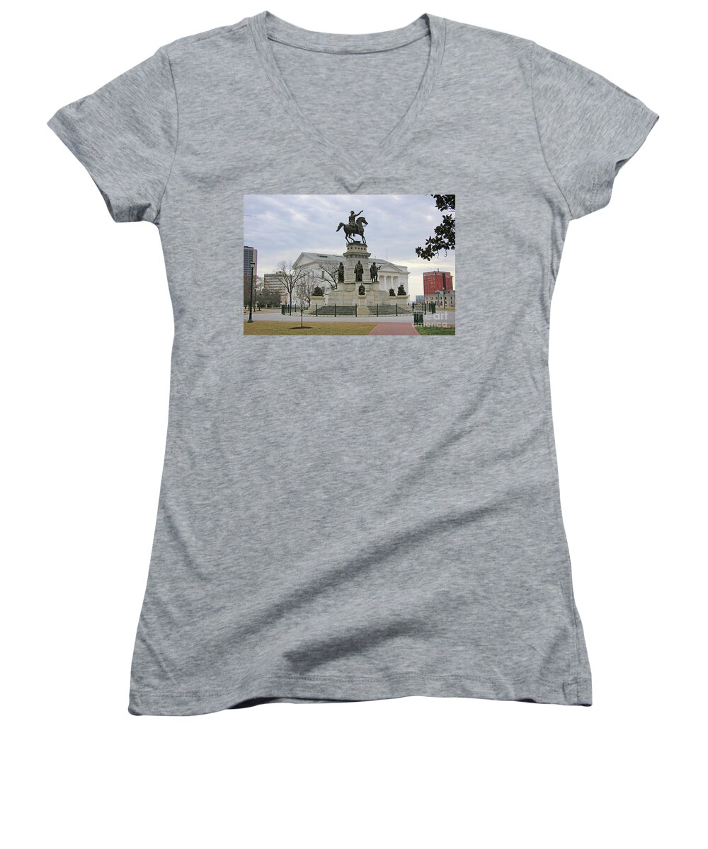 Virginia Women's V-Neck featuring the photograph The Virginia Washington Monument and State Capitol 7943 by Jack Schultz