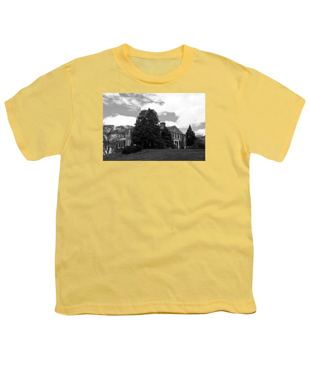 Landscape Youth T-Shirt featuring the photograph House on the hill by Jose Rojas