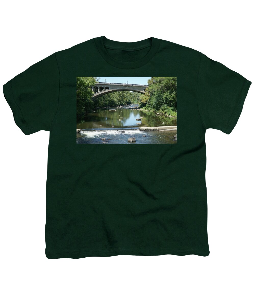 Brandywine Youth T-Shirt featuring the photograph Brandywine Creek, Wilmington 05452 by Raymond Magnani