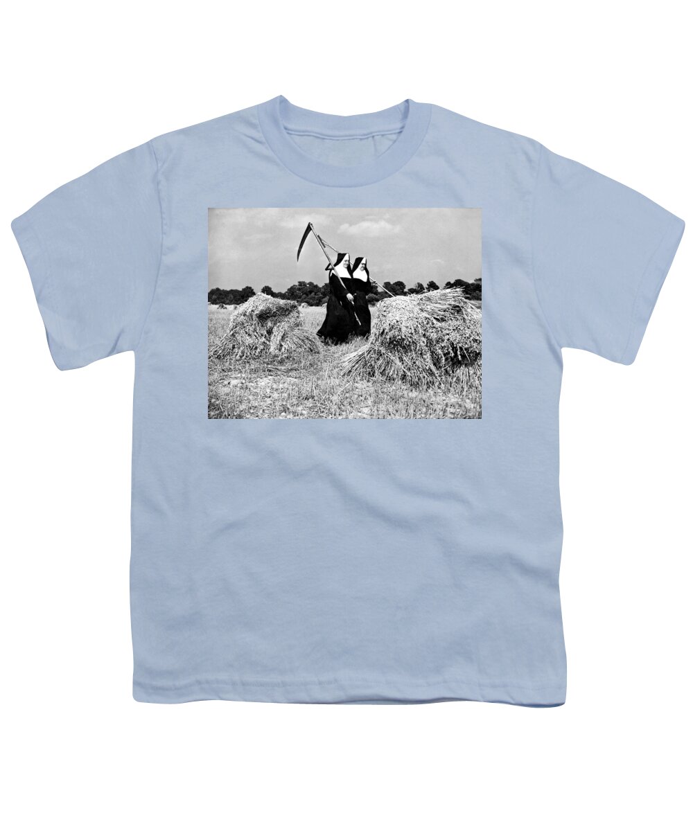 1942 Youth T-Shirt featuring the photograph Nuns Harvest Oats In Fields by Underwood Archives