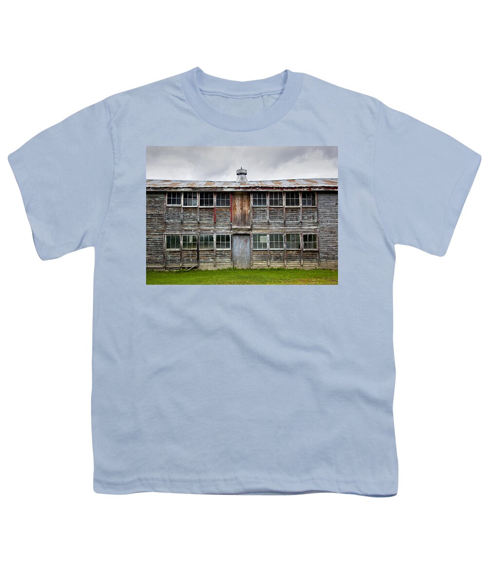 Charles Harden Youth T-Shirt featuring the photograph Vermont Chicken Coop by Charles Harden