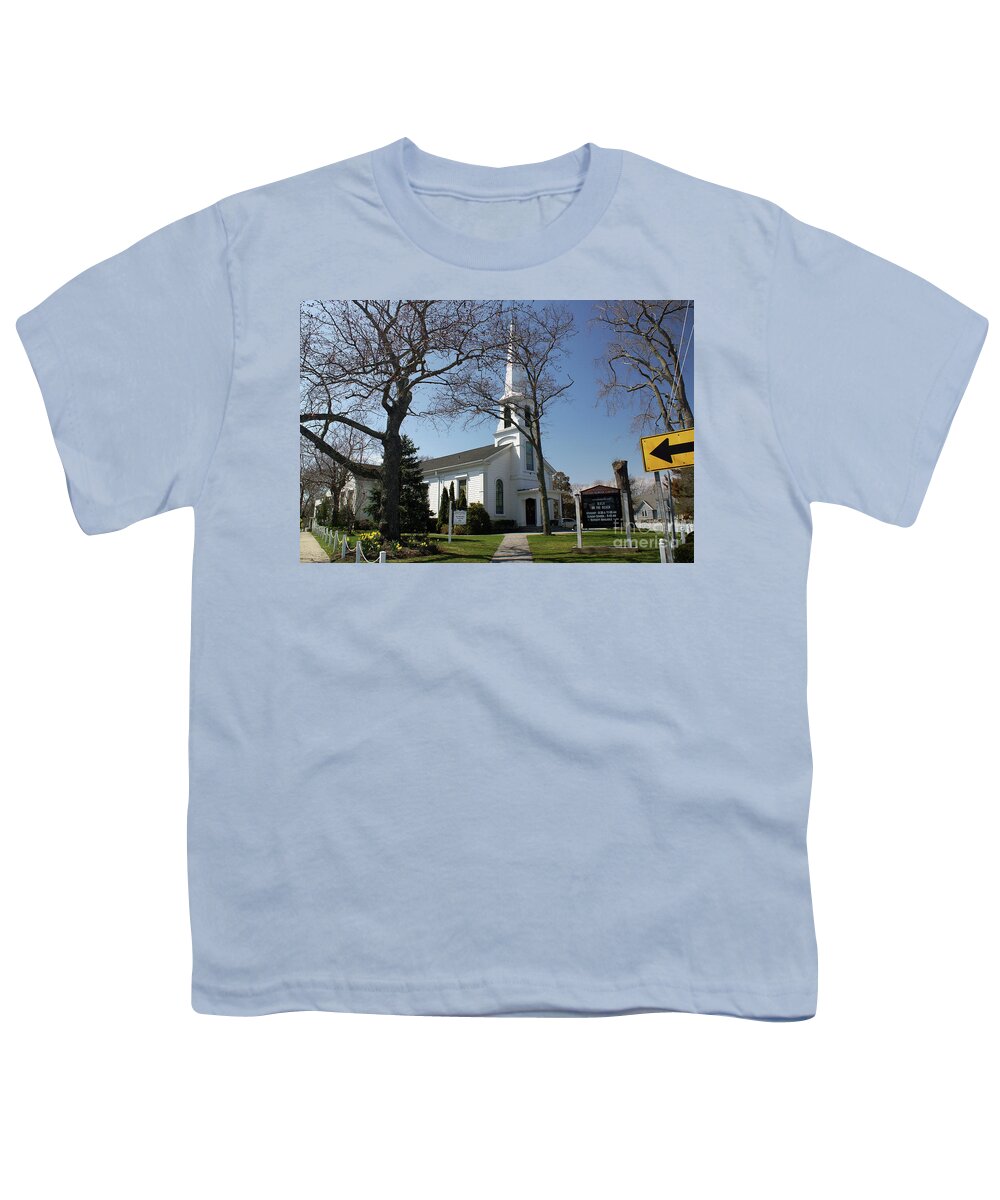 The Mattituck Presbyterian Church Youth T-Shirt featuring the photograph Mattituck Presbyterian Church by Steven Spak