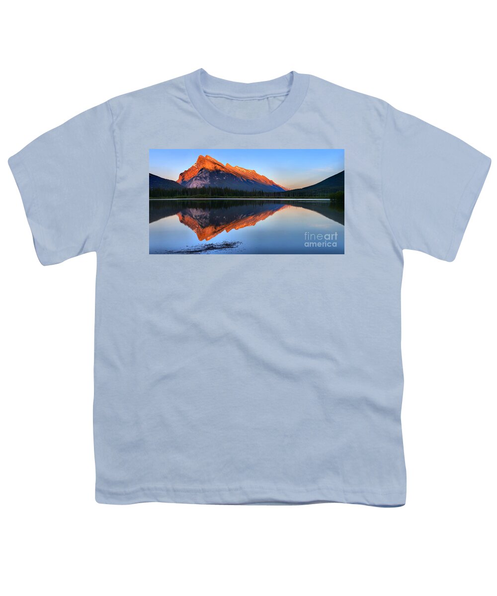 Mt Rundle Youth T-Shirt featuring the photograph Mt Rundle Sunset by Adam Jewell