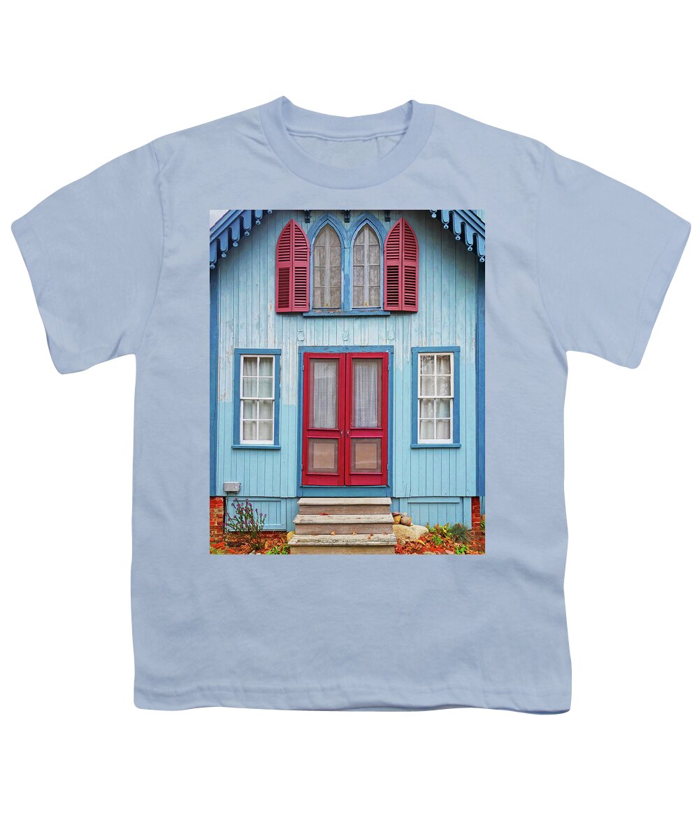 Oak Youth T-Shirt featuring the photograph Oak Bluffs Cottages Martha's Vineyard MA Cape Cod Blue by Toby McGuire