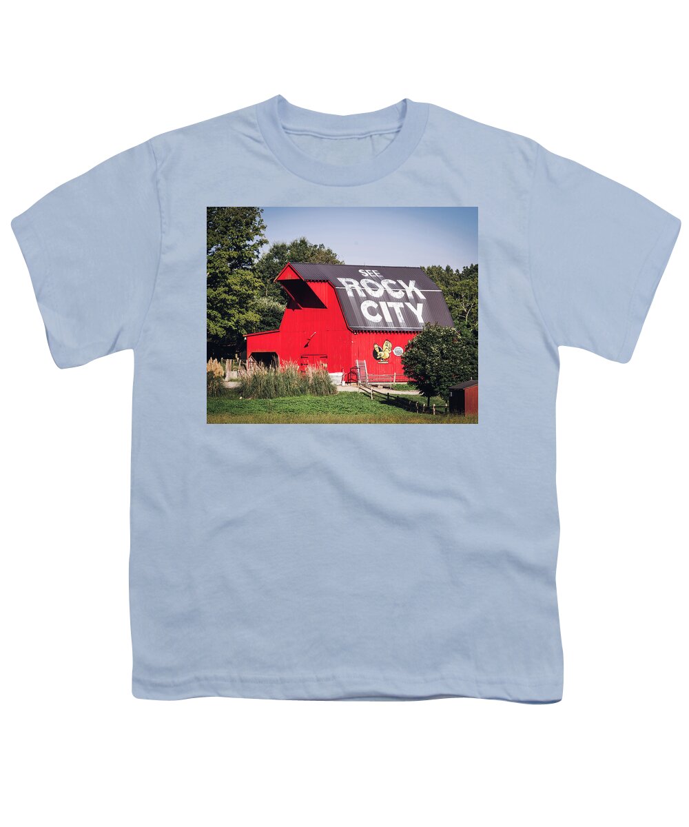 mikrocomputer rækkevidde Forstærker See Rock City Red Barn Youth T-Shirt by Jennifer Rigsby - Fine Art America